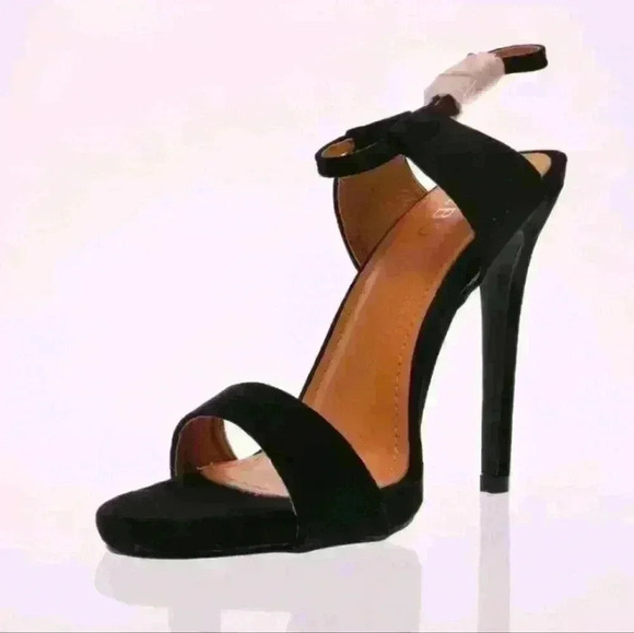 NIB Bebo by Nasty Gal Carrie Strappy Black Vegan Heel Sandal Stiletto Sz 8 US - Picture 4 of 7